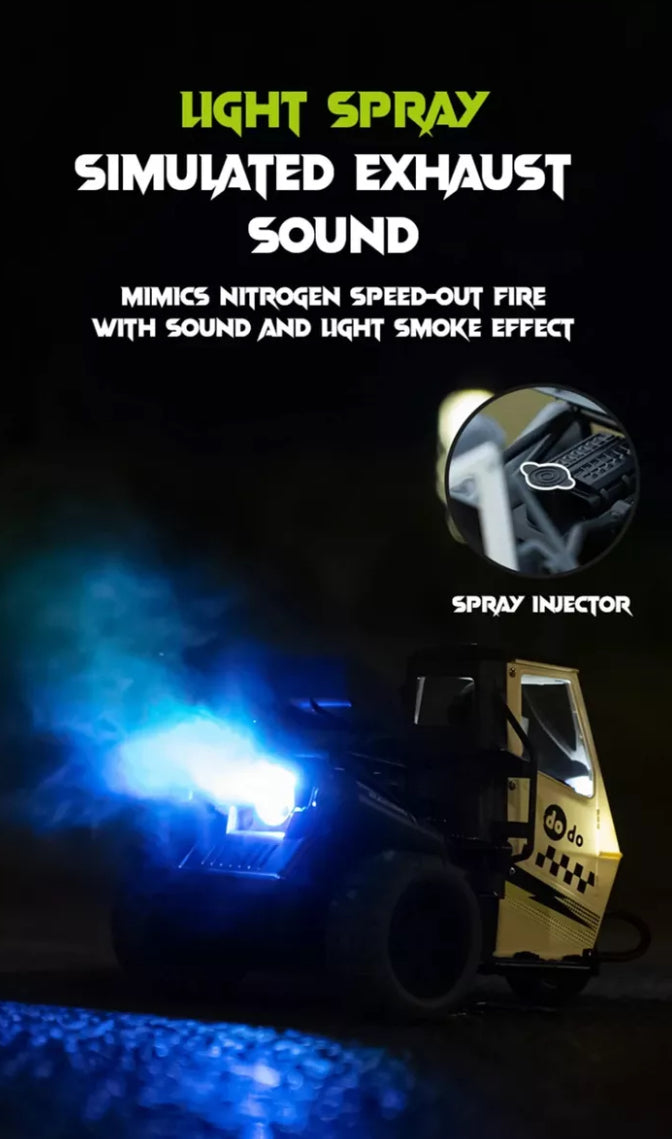 S810 1/16 2.4G RC Tricycle Motorcycle LED Light Spray RC Stunt Vehicle Car Buggy
